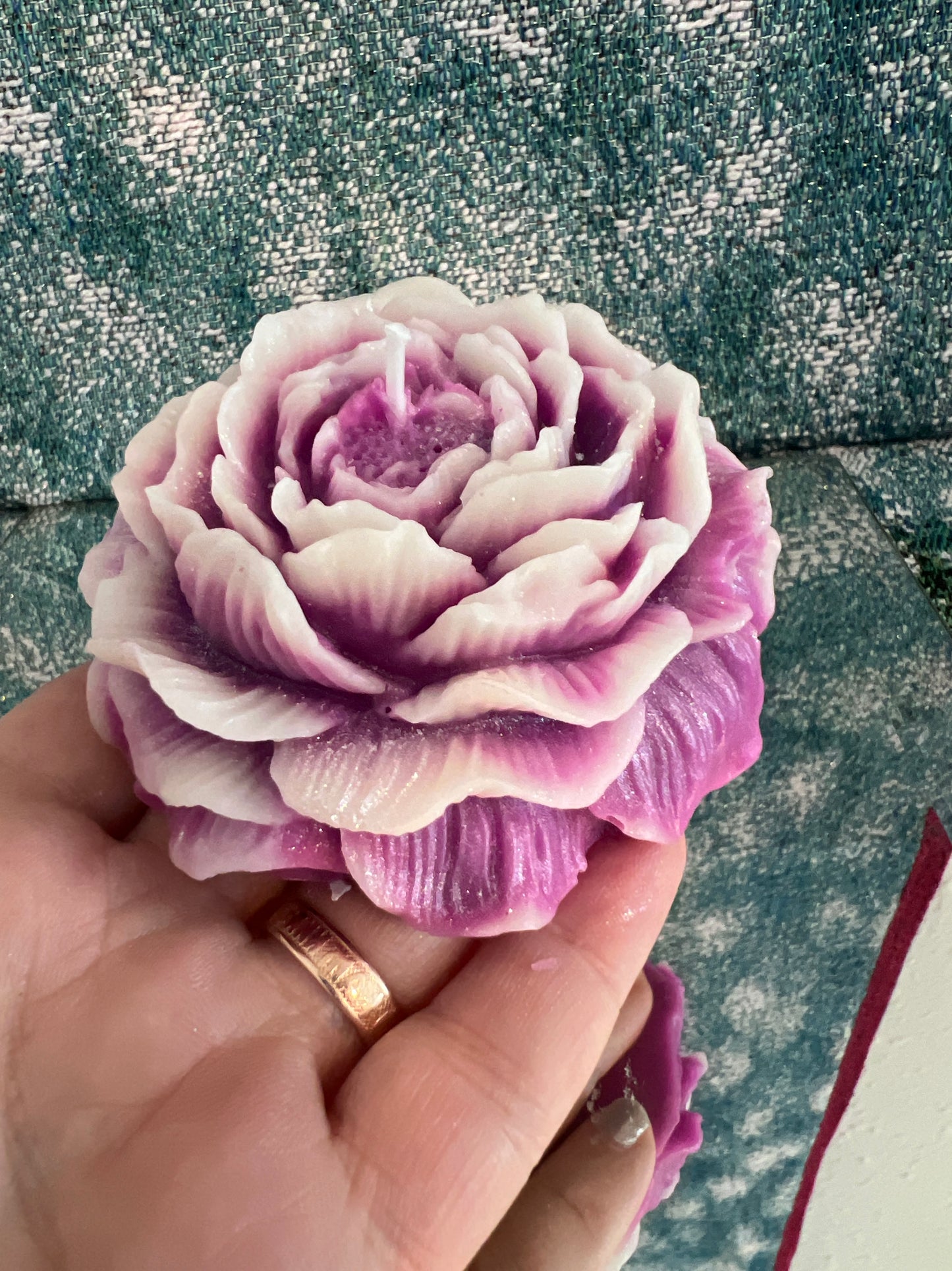 Peony Candle  – Handmade Lilac Scented Gift